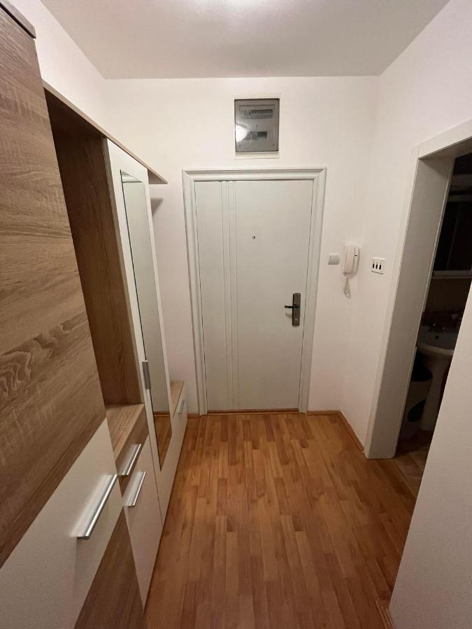 Apartman Bondi 2 클라도보 외부 사진